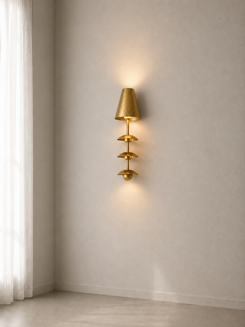 Elegant gold wall Lamp