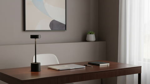 Black Metal Table Lamp